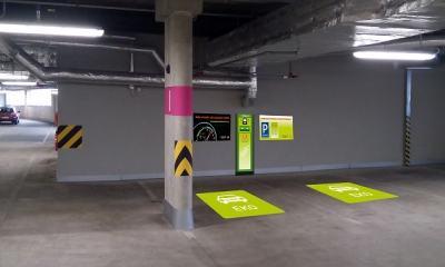 Nová dobíjecí stanice pro elektromobily byla otevřena v Teplicích