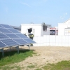 Měniče napětí sluneční elektrárny shořely, odborníci počítají v létě s dalšími problémy na dalších fotovoltaikách