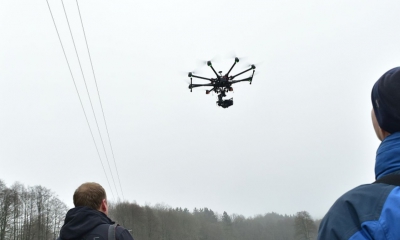 ČEZ Distribuce testuje drony pro kontrolu zařízení ve špatně přístupném terénu