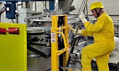 CHEMCOMEX Praha: zpracování  radioaktivních odpadů pro JE Dukovany