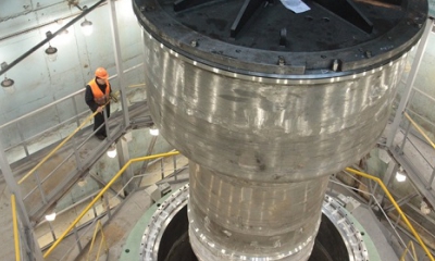 Nejvýkonnější rychlý výzkumný reaktor MBIR má za sebou 1. fázi kontrolní montáže reaktoru